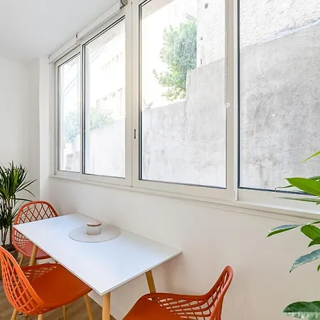 Le Pitchou Par Dodo A * 카시스